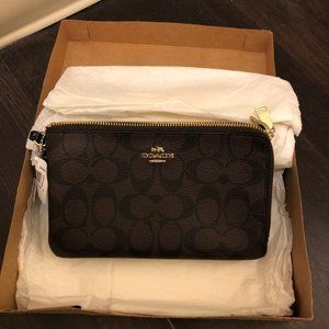 Coach Wristlet Wallet Purse